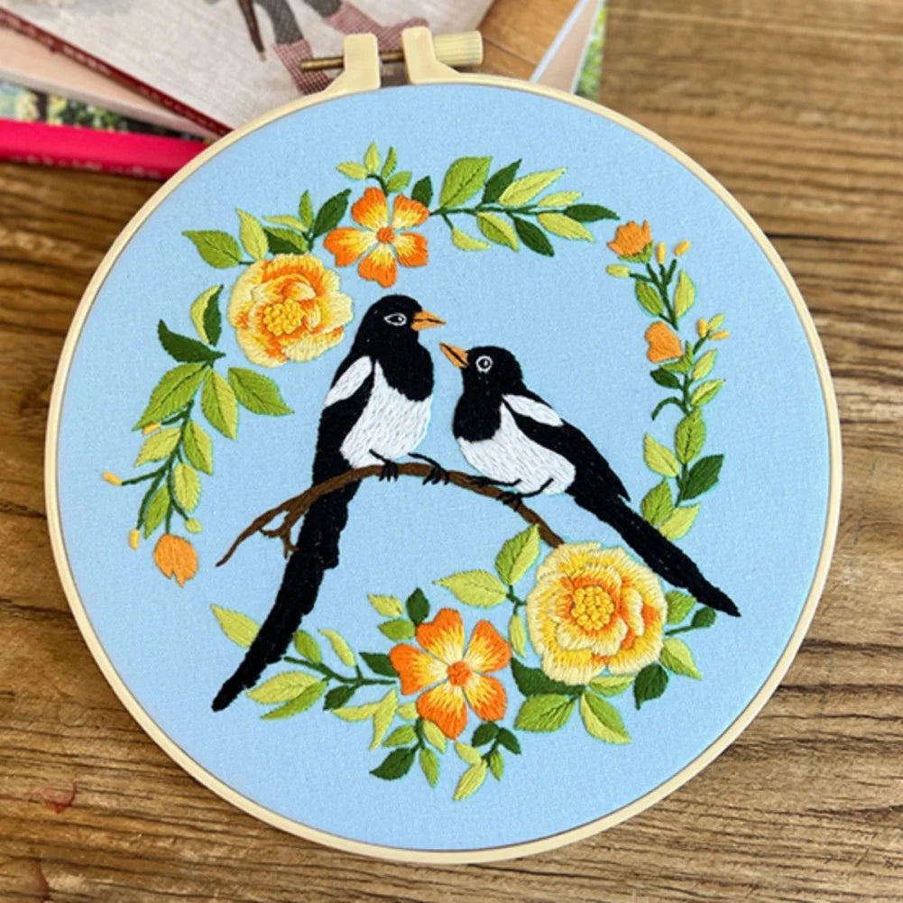 4pcs/set Embroidery Kit for Beginners Art Craft Hummingbird Flower Cross Stitch Starter Kits DIY Handmade Sewing Art Crafts