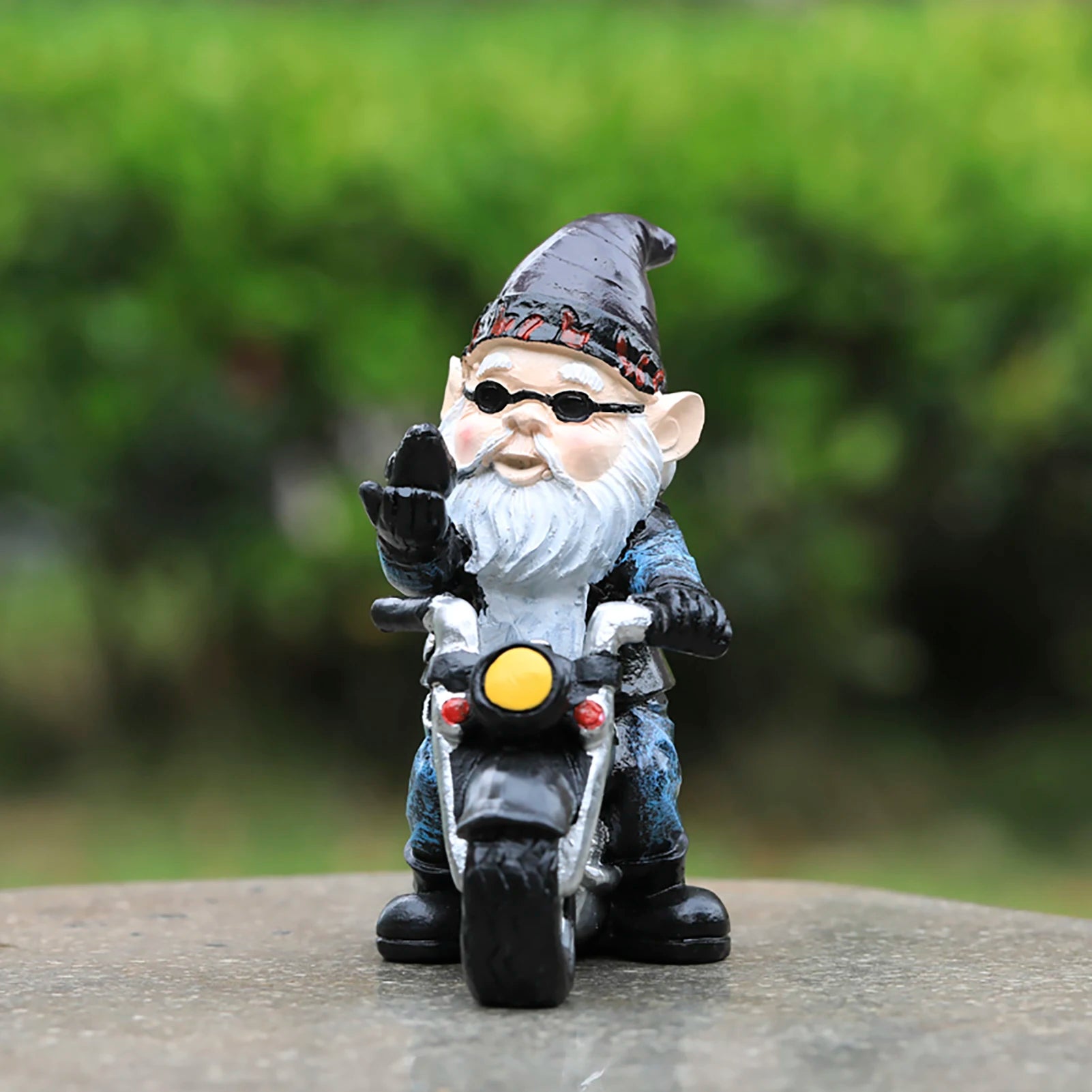 1-2pcs Cool Gnome Statue Decoration Crafts Vivid Interesting Motorcycle-Riding Dwarf Elderly Ornaments Desktop Summer Decors